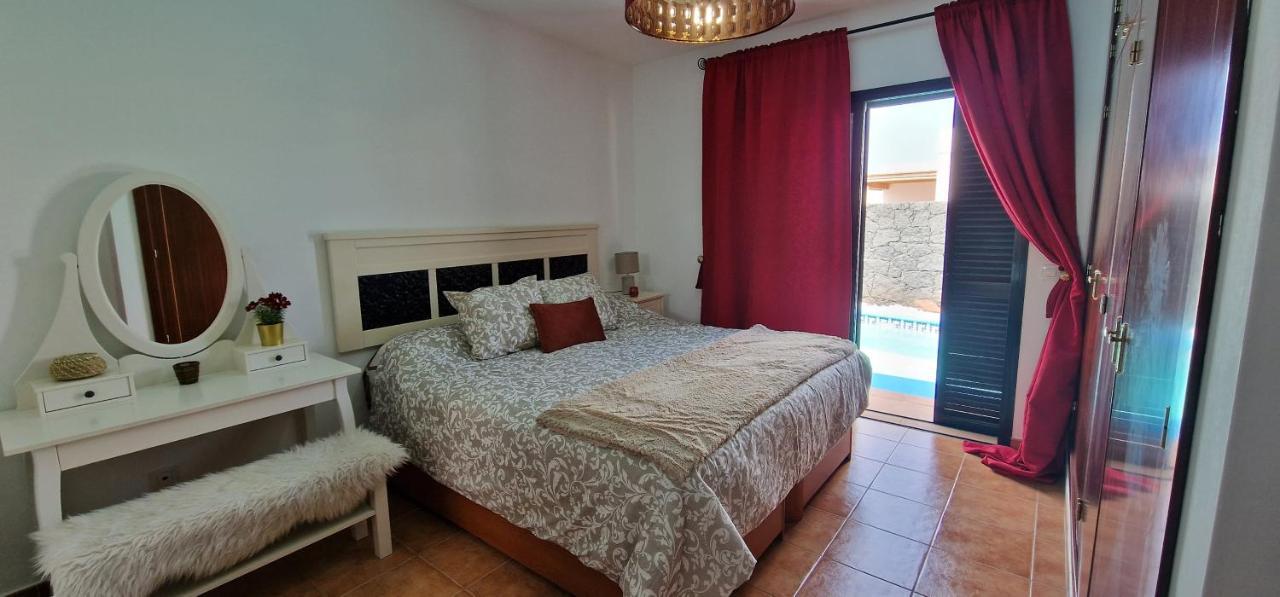 Villa Carla Playa Blanca  Exterior photo